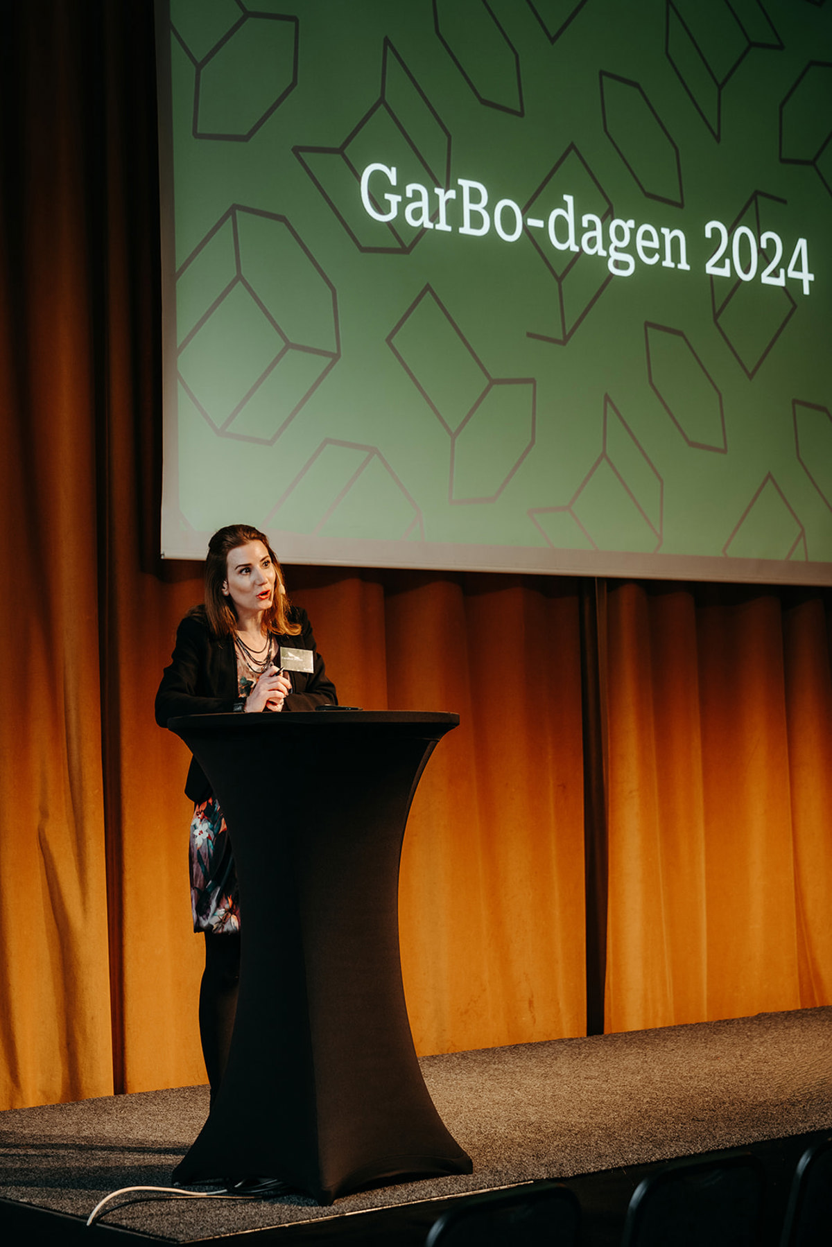 Moderator Caroline Szyber