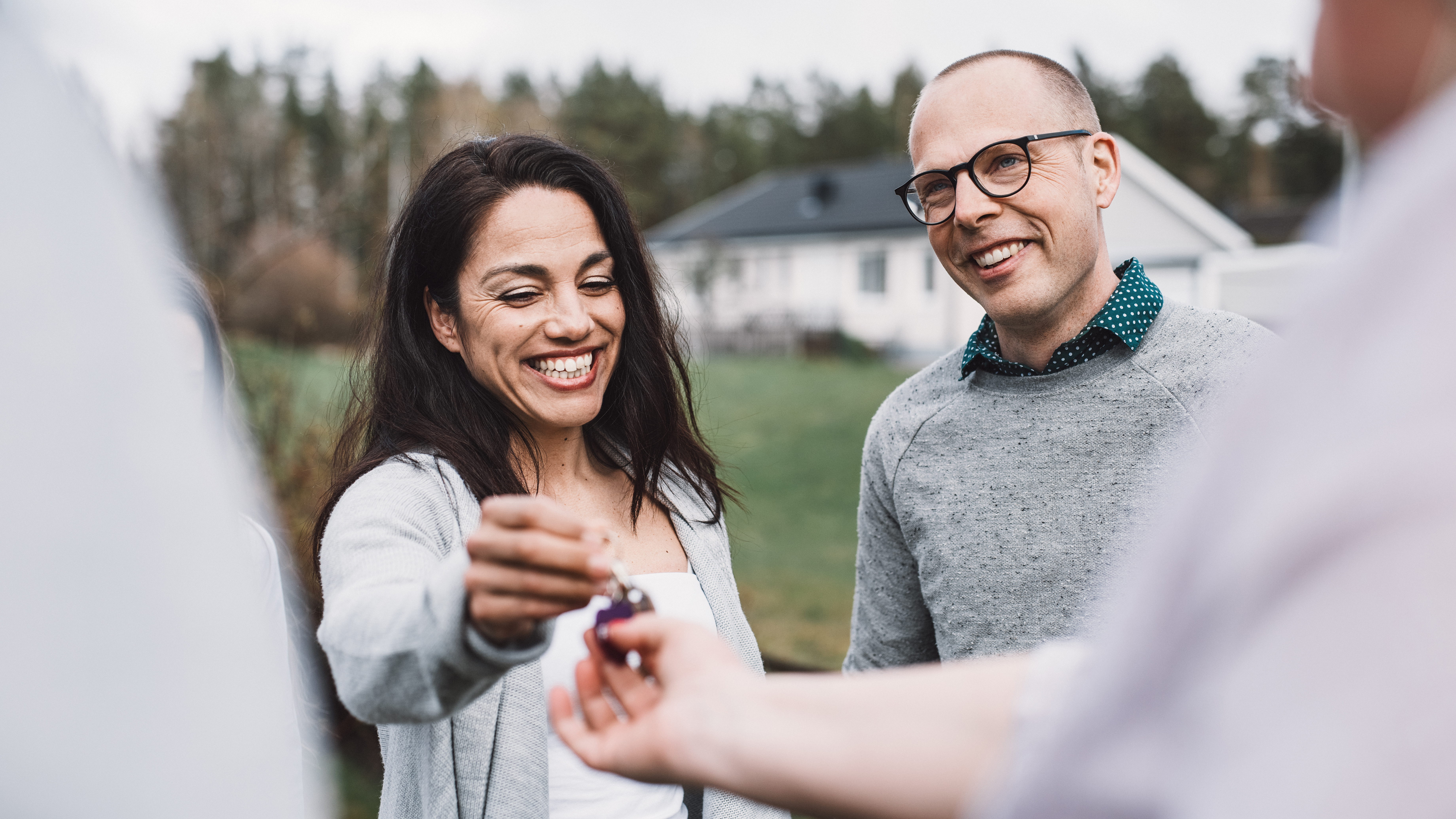  Köpa eller sälja hus? Vi hjälper dig till en trygg husaffär