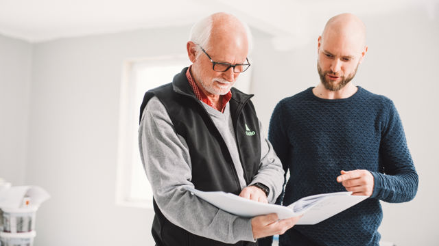 Granskning & Rådgivning Rund Bild